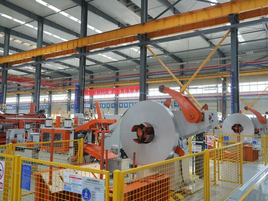 खरीदें 1.5-3 मिमी मोटाई C/Z/U कस्टम रंग और 15-22kw पावर के साथ पुर्लिन रोल बनाने की मशीन online manufacture