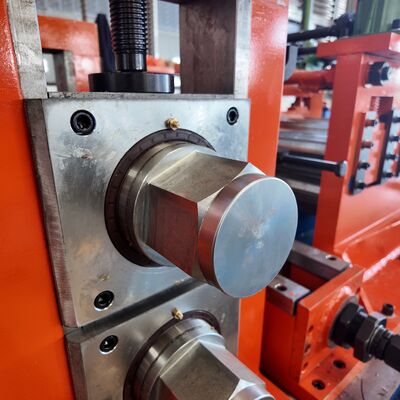 बिक्री के लिए स्वचालित ब्रैकेट रैक बनाने की मशीन